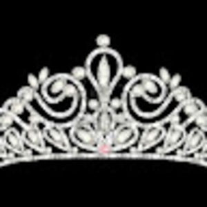 Meet your Posher, Laurie